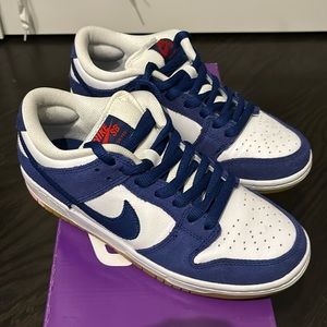 Nike SB Dunk Low Pro Los Angeles Dodgers Royal Blue Size 6.5 or Women’s 8
